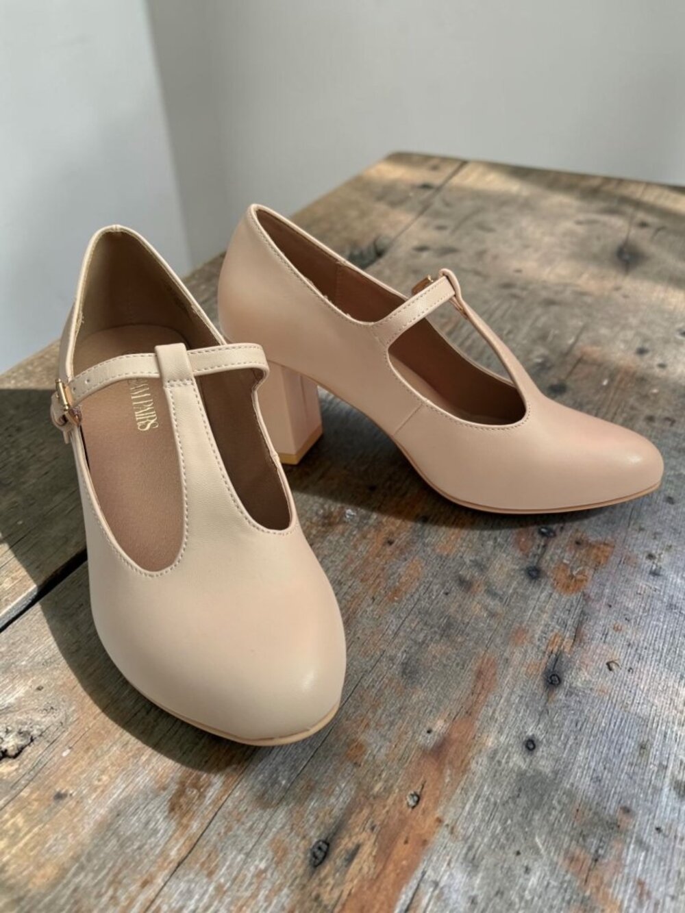 Dream Pairs Beige T-Strap Block Heel Pumps For Women 7.5